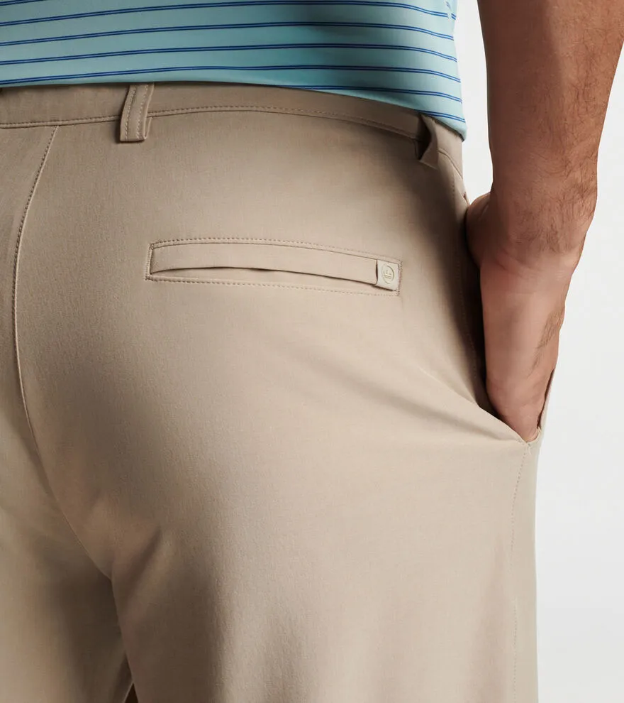 Peter Millar 10-Inch Shackleford Performance Hybrid Shorts - Beech Wood